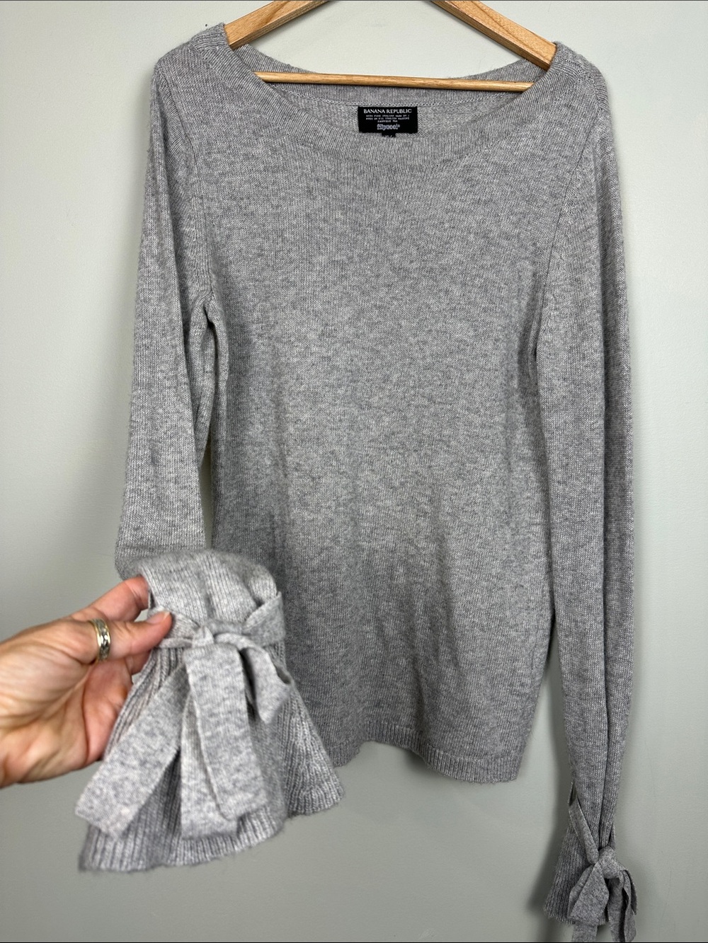 195. Cashmere wool banana republic bell sleeve sweater.